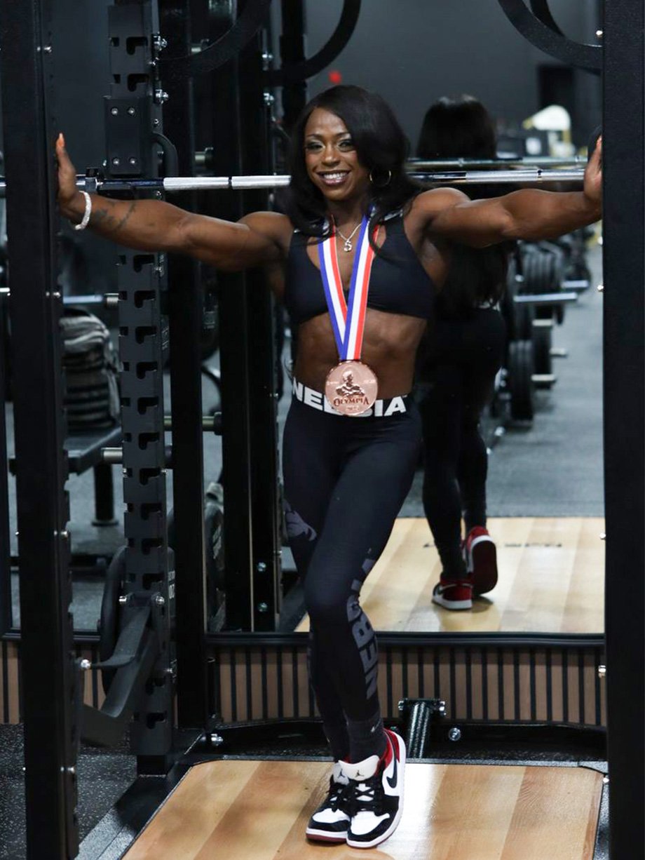 Coach Sheronica Henton - IFBB Pro